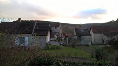 AUTOUR AUXEY-DURESSES-cote-dor-dijon