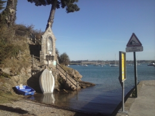 DE LANGROLAY A MINIHIC PAR LA RANCE-cotes-d-armor