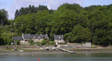 PLEUDIHEN-SUR-RANCE-cotes-d-armor