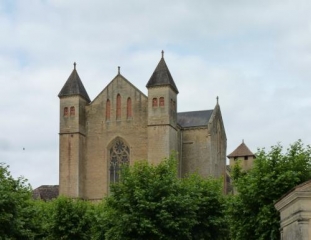BEAUMONT-DU-PERIGORD (2)-dordogne