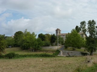 BOUCLE DE GRAND CHAMP A MESCOULES-dordogne