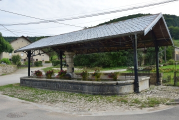 POINT DE VUE DE MONTAIGU-doubs
