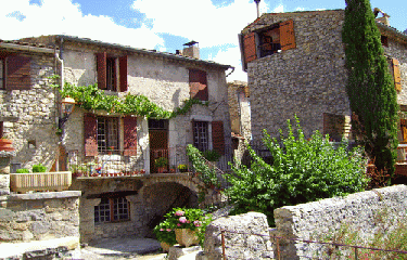 AIGUILLES DE REMUZAT-drome