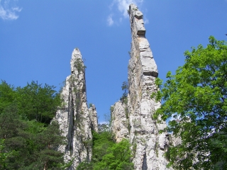 REFUGE DE LA TOUR PAR LES SUCETTES DE BORNE-drome