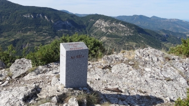 ROCHER DE BRAMARD (ALT. 936M)-drome