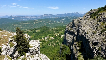 AUTOUR DE LA CRETE DE POET-drome