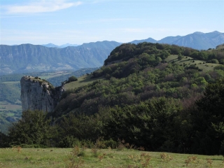AUTOUR DE LA CRETE DE POET-drome