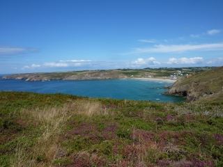 PLOGOFF - POINTE DU RAZ-finistere