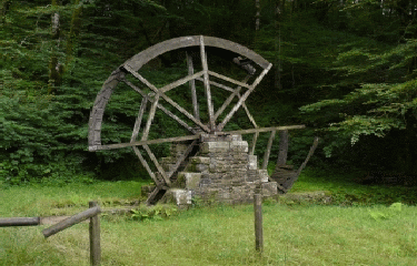 HUELGOAT- LE GRAND TOUR-finistere