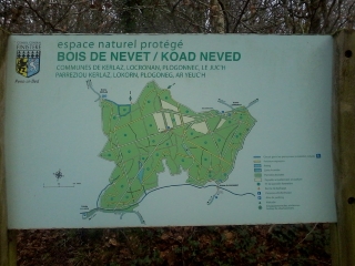 TOUR DE LOCRONAN ET DE LA FORET DU NEVET-finistere