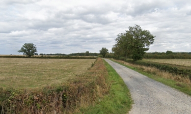 CHATEL-DE-NEUVRE - CIRCUIT DE LA RIVIERE A LA VIGNE-allier