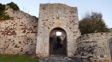 POUZILHAC - LE SERRE DE CABROL-gard