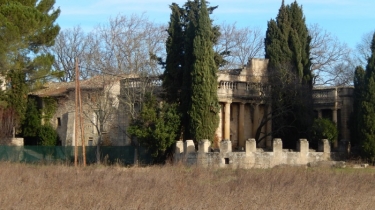 VERS-PONT-DU-GARD - COLLIAS - ARGILLIERS -gard