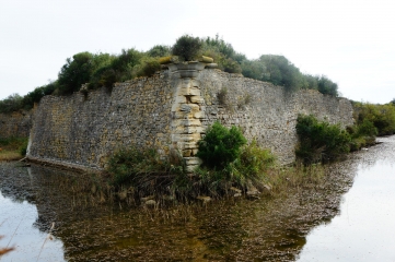 AIGUES-MORTES - FORT DE PECCAIS-gard