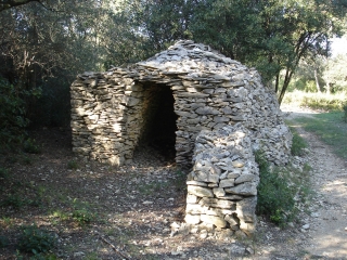 CAPITELLES DE MILHAUD-gard