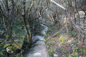 VEZENOBRES - ST-ETIENNE D OLM-gard