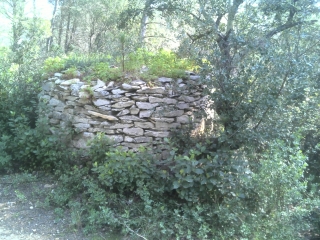 VALLON DES CORBIERES - CARRIERES DE JUNAS-gard