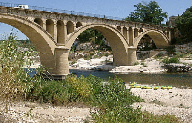 MASSIF ET GORGES DU GARDON-gard
