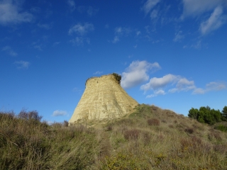 LE CASTELLAS DE THEZIERS ET LES FOSSES DE FOURNES-gard