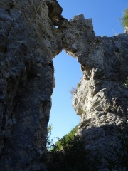 CABRIERES - ARCHES - GROTTES - BALCONS SUR LE GARDON-gard