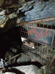 CORBES - LA COMBE - GROTTE DE VALAURIE-gard