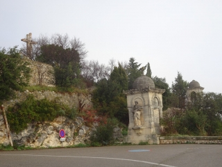 ROCHEFORT-DU-GARD-gard