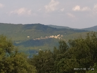 GOUDARGUES ENTRE EAUX ET CHENES-gard