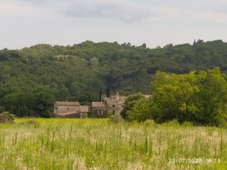 AUTOUR DE GOUDARGUES-gard