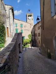 VEZENOBRES PAR DEAUX-gard