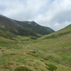 DU VAL DE NURIA A LA HALTE SAUTO DU TRAIN JAUNE-espagne