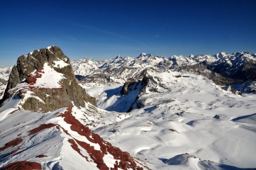 ASCENSION DU VERTICE D ANAYET - RAQUETTES ET CRAMPONS-espagne