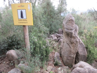 CAPMANY DOLMENS ET MENHIRS- ESPAGNE-espagne