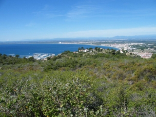 ROSES - LES DOLMENS - ROUE DES MEGALITHES - COSTA BRAVA-espagne