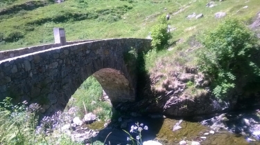 LES GRANGES ASTAU - LAC D OO-haute-garonne
