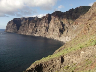 TENERIFE - SANTIAGO DEL TEIDE - LOS GIGANTES-reste-du-monde