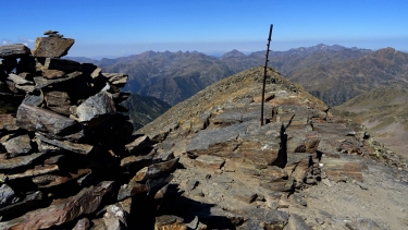 ANDORRE - PIC DE LA SERRERA 2913 M-reste-du-monde