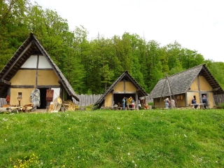 LE SITE CELTIQUE D'OTZENHAUSEN - ALLEMAGNE-reste-du-monde