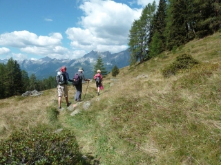 SEE - GIGGLERALM-reste-du-monde