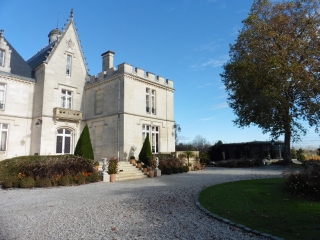 PESSAC : BOURGAILH - CITE FRUGES - MOULIN DE NOES-gironde