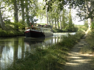 CANAL DU MIDI A BEZIERS-herault