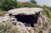 LES GRANDS DOLMENS A MINERVE-herault