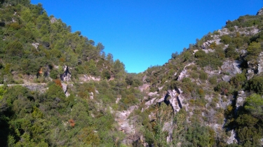 CRUZY - DEFILE DE MARIE CLOSE-herault