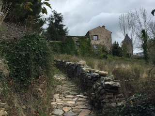 TOUR DES VILLAGES AU NORD DE ST ETIENNE D ALBAGNAN
