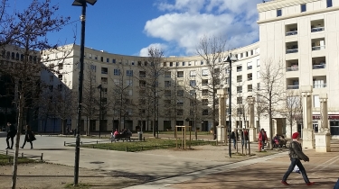 BOUCLE DANS MONTPELLIER (ANTIGONE)-herault