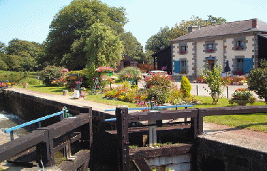 CANAL ILLE ET RANCE-ille-et-vilaine