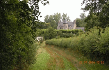 VILLAINES-LES-ROCHERS-indre-et-loire