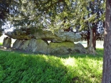METTRAY - DOLMEN DE LA GROTTE AUX FEES - CHATEAU DU PLESSIS - LA CHOISILLE-indre-et-loire