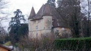 CHATEAU DU CHAPEAU-CORNU-isere