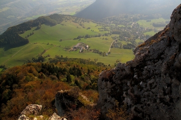 TOUR DE L EPERRIMONT-isere