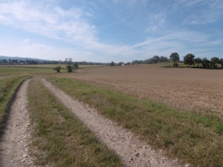 LES EPARRES  -  DANS LES COMBES ET PLATEAUX-isere